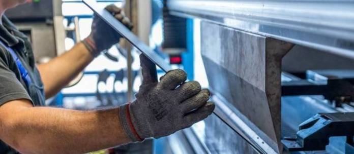 aco-industria-metalurgica-fabrica-metais-11102020092315412-768x335